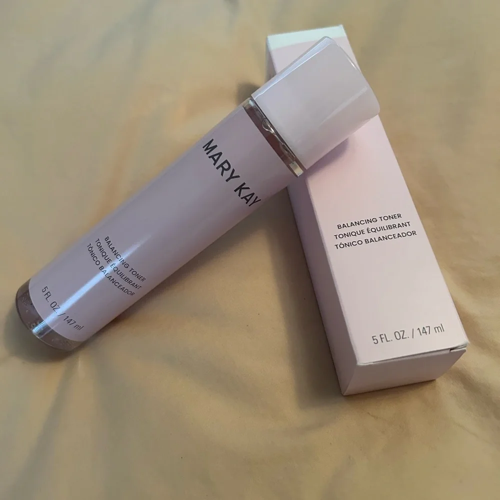 HOT DEAL! NIB.Mary Kay Mattifying Skincare.Purchased end of Nov. ‘25. - Picture 5 of 9